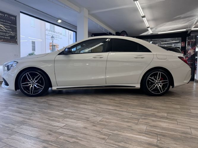 MERCEDESCLA 200D AMG