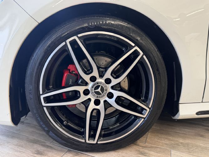 MERCEDESCLA 200D AMG