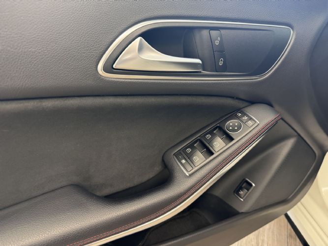 MERCEDESCLA 200D AMG