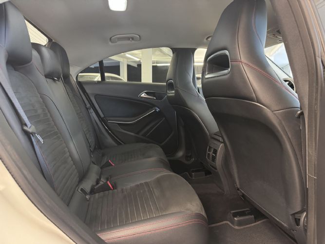 MERCEDESCLA 200D AMG