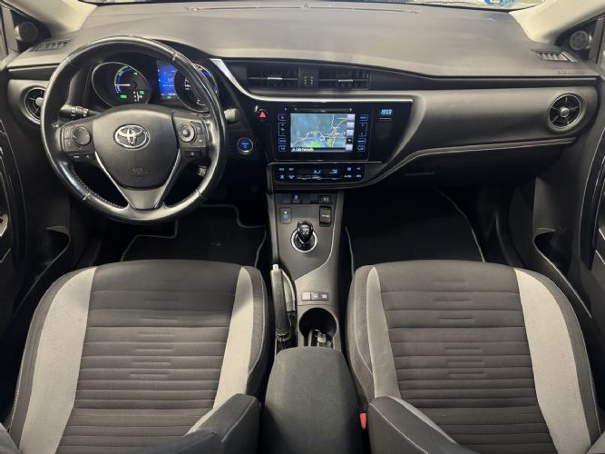TOYOTAAURIS 1.8 140H HYBRID ACTIVE BUSINESS PLUS