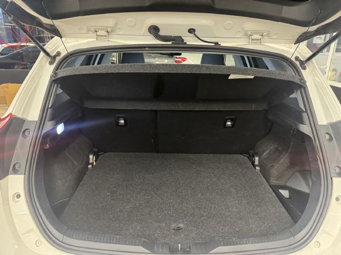 TOYOTAAURIS 1.8 140H HYBRID ACTIVE BUSINESS PLUS