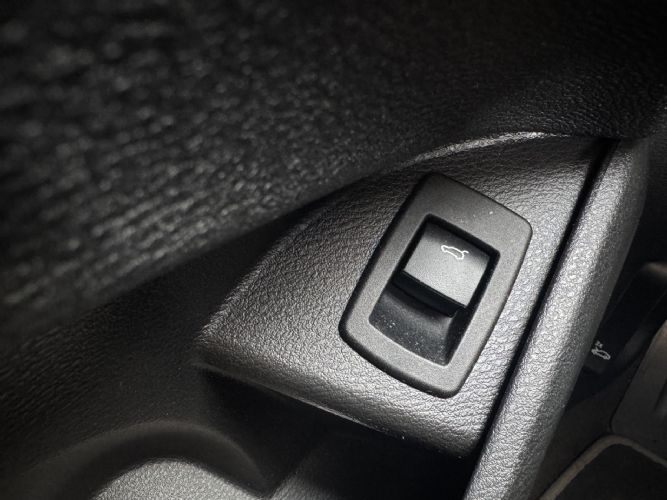 BMWX2 SDRIVE18I 136 CV