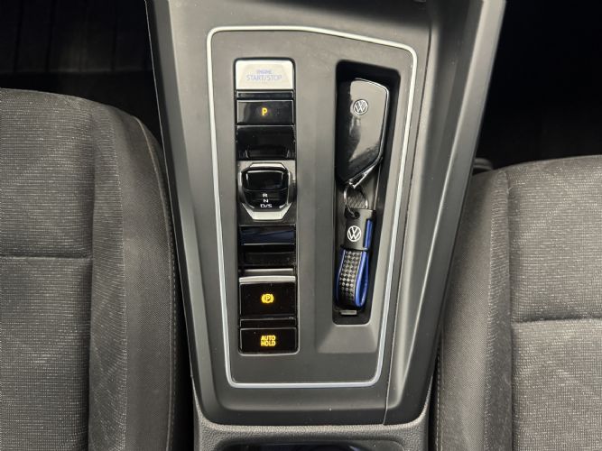 VOLKSWAGENGOLF VIII eTSI 1.0 TSI 110CV