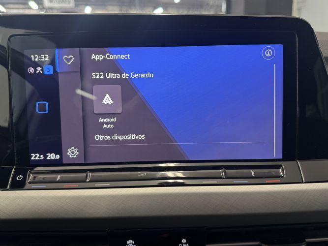 VOLKSWAGENGOLF VIII eTSI 1.0 TSI 110CV