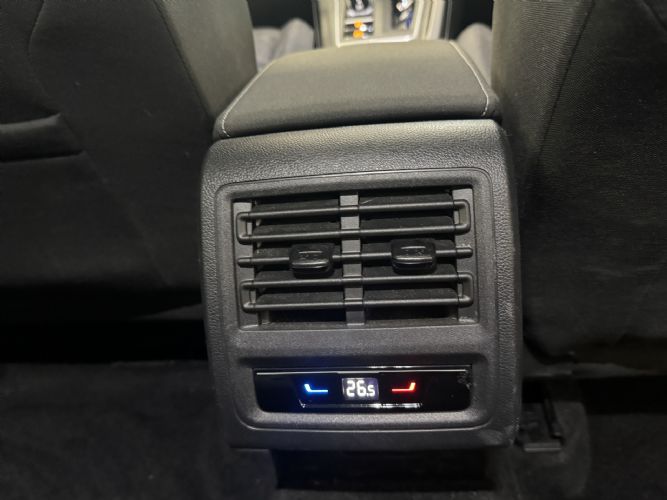 VOLKSWAGENGOLF VIII eTSI 1.0 TSI 110CV