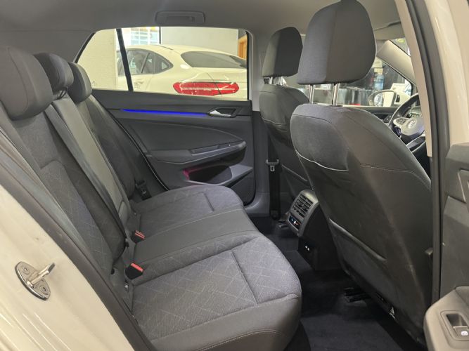 VOLKSWAGENGOLF VIII eTSI 1.0 TSI 110CV