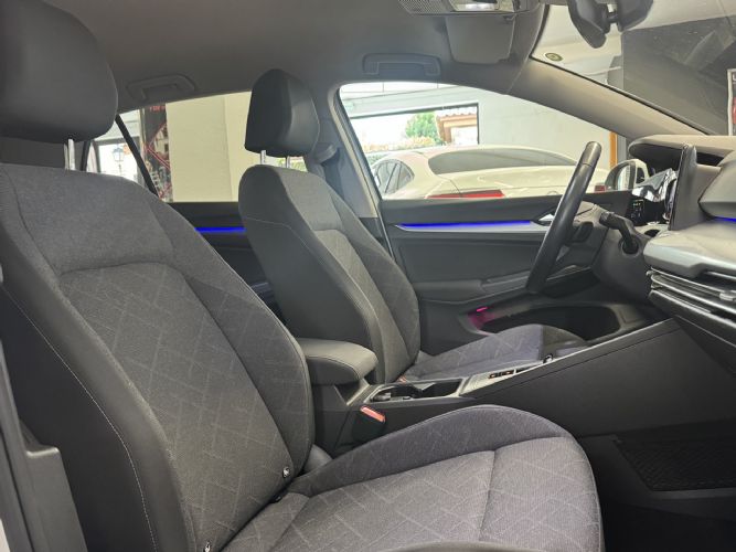 VOLKSWAGENGOLF VIII eTSI 1.0 TSI 110CV