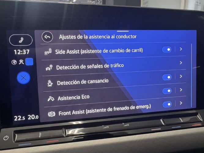 VOLKSWAGENGOLF VIII eTSI 1.0 TSI 110CV