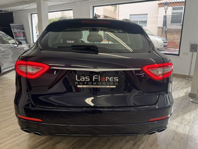 MASERATILEVANTE V6 350 HP AWD GRANLUSSO