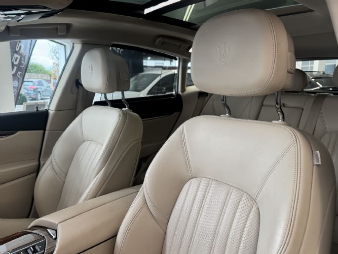 MASERATILEVANTE V6 350 HP AWD GRANLUSSO