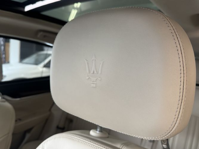 MASERATILEVANTE V6 350 HP AWD GRANLUSSO