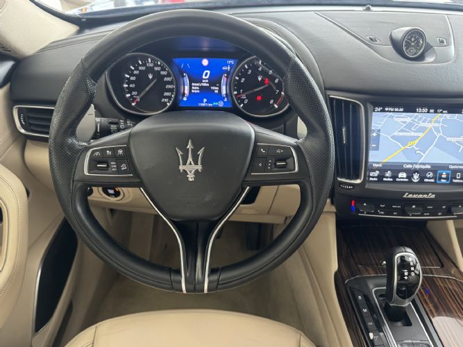 MASERATILEVANTE V6 350 HP AWD GRANLUSSO