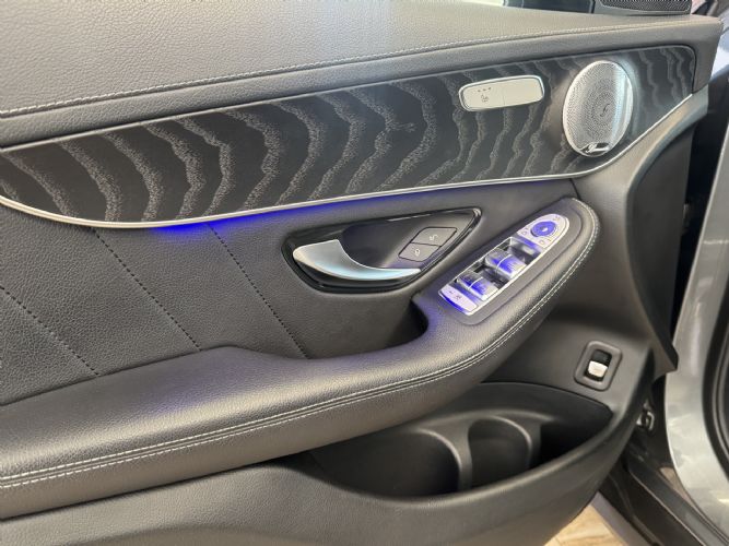 MERCEDESGLC 300 4MATIC AMG