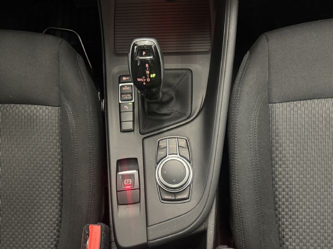 BMWX1 SDRIVE18I 140CV