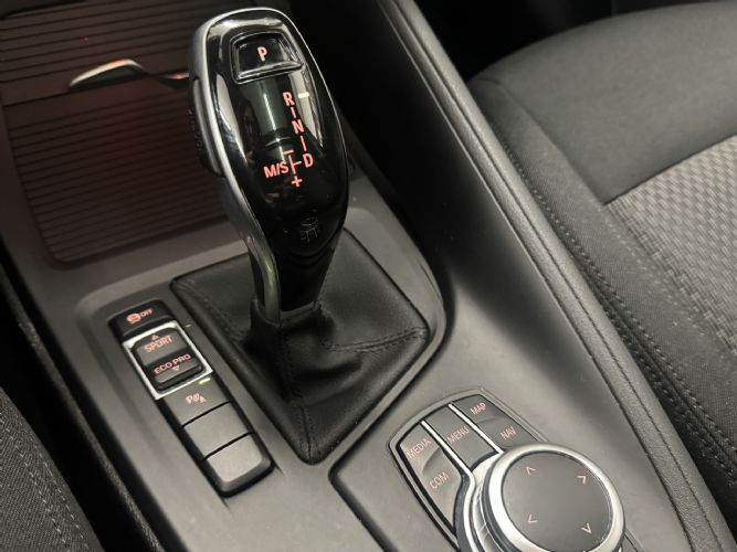 BMWX1 SDRIVE18I 140CV