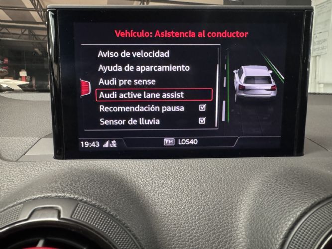 AUDIQ2 1.6 TDI DESING EDITION 116CV