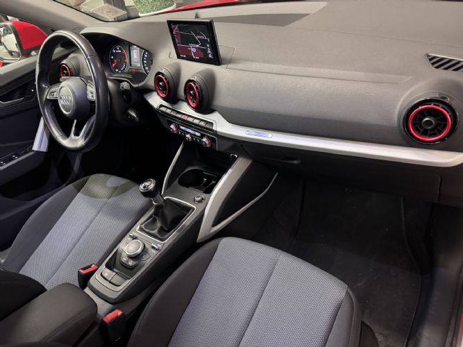 AUDIQ2 1.6 TDI DESING EDITION 116CV