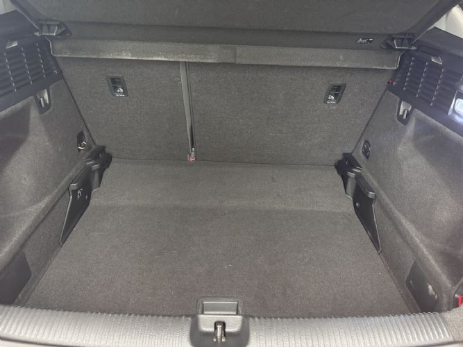 AUDIQ2 1.6 TDI DESING EDITION 116CV