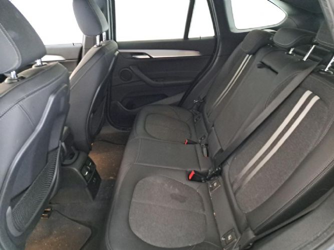 BMWX1 xDrive 25 e Pack M 220CV