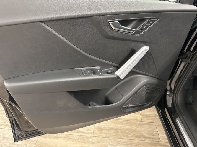 AUDIQ2 SPORT 30 TDI 85KW (116CV) S TRONIC 