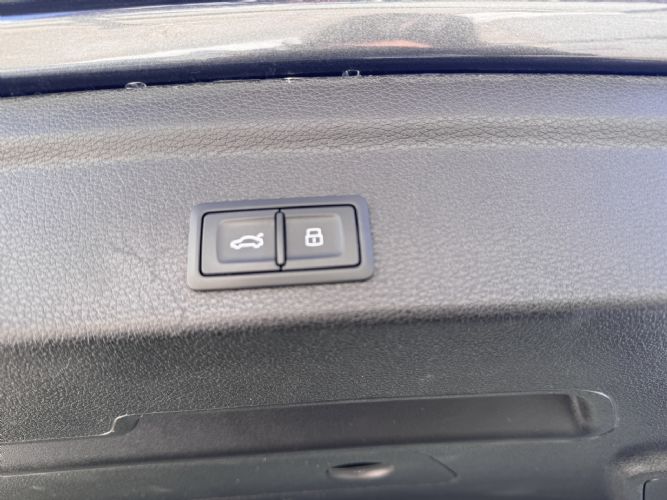 AUDIQ3 SPORTBACK 35 TDI 150CV BLACK EDITION S-TRONIC