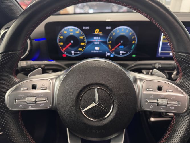 MERCEDESA 250e AMG