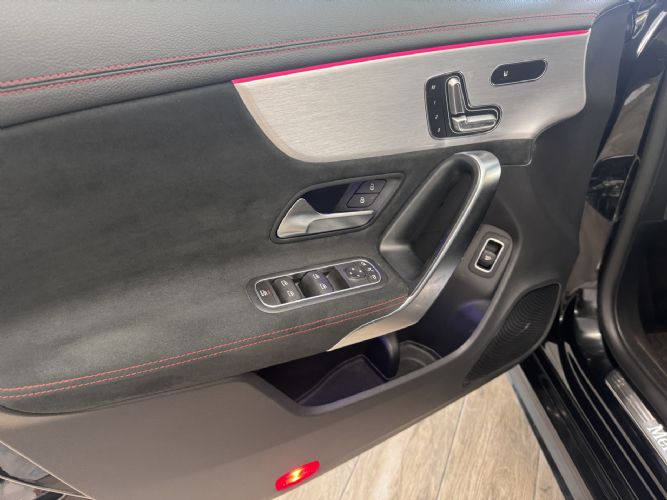 MERCEDESCLA 220D AMG