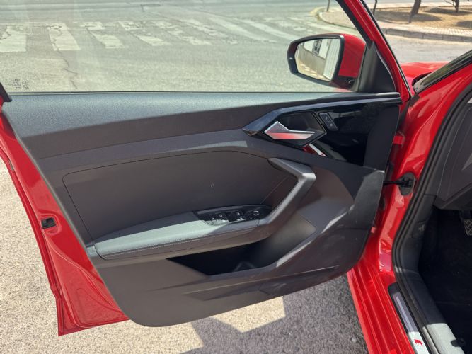 AUDIA1 SPORTBACK 30 TFSI SLINE 