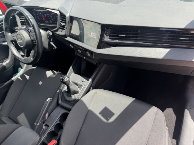 AUDIA1 SPORTBACK 30 TFSI SLINE 