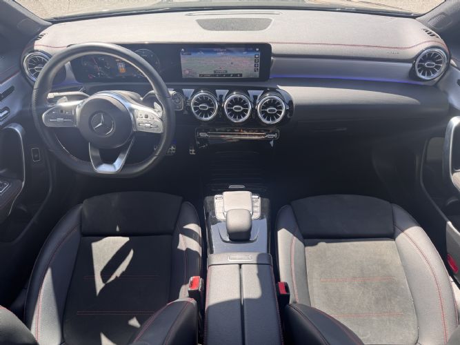 MERCEDESCLA 220D AMG
