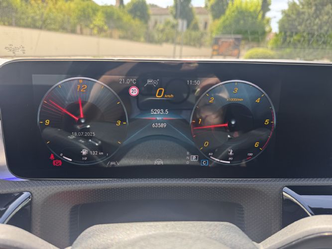 MERCEDESCLA 220D AMG