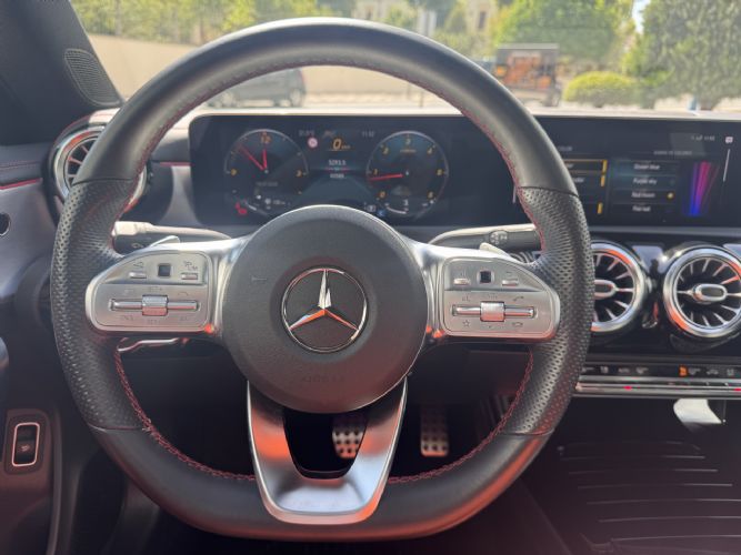 MERCEDESCLA 220D AMG