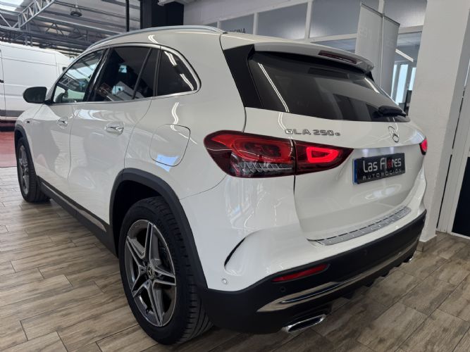MERCEDESGLA 250e AMG