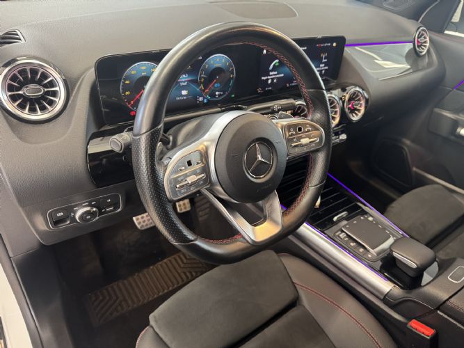 MERCEDESGLA 250e AMG