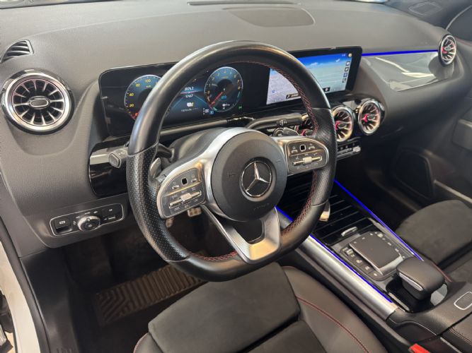 MERCEDESGLA 250e AMG