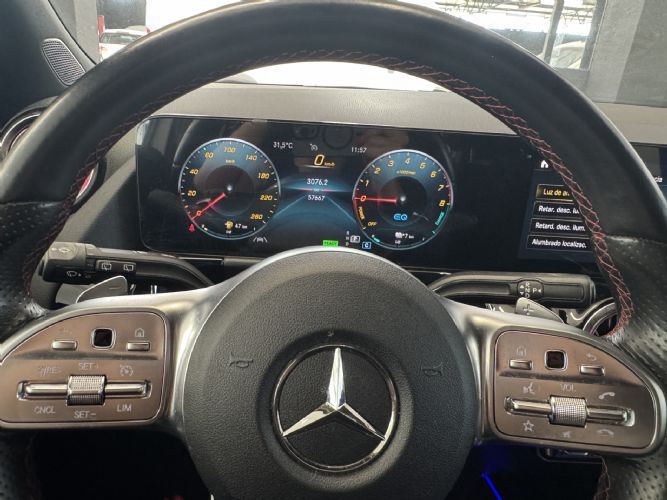 MERCEDESGLA 250e AMG