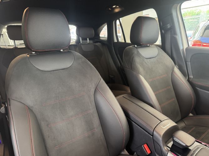 MERCEDESGLA 250e AMG