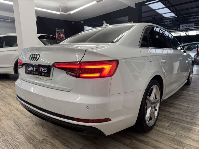 AUDIA4 2.0TDI SLINE STRONIC 150CV