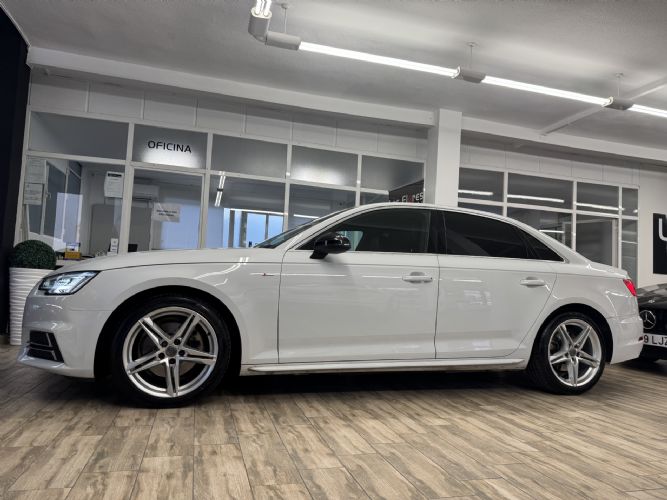 AUDIA4 2.0TDI SLINE STRONIC 150CV