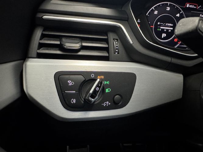 AUDIA4 2.0TDI SLINE STRONIC 150CV