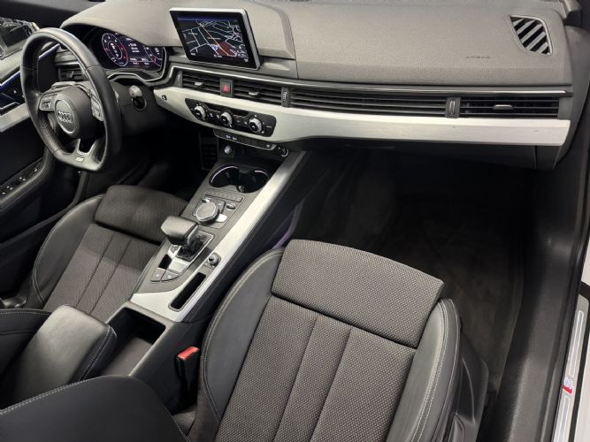 AUDIA4 2.0TDI SLINE STRONIC 150CV