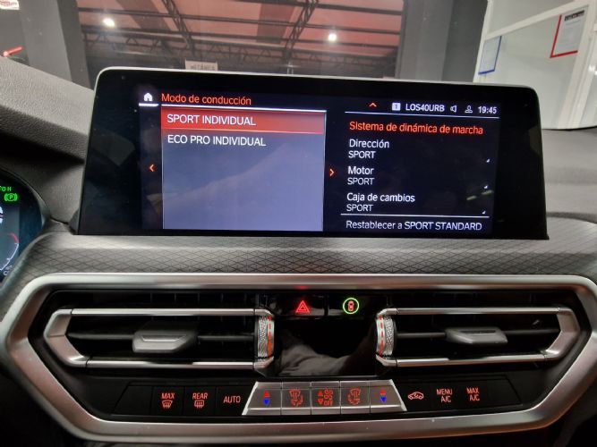 BMWX4 xDRIVE 20D Pack M