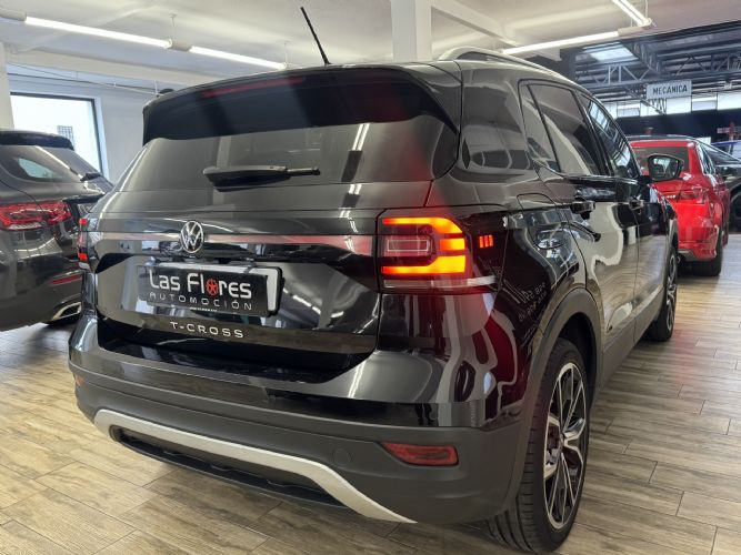 VOLKSWAGENT-CROSS SPORT 1.0 TSI 110CV DSG