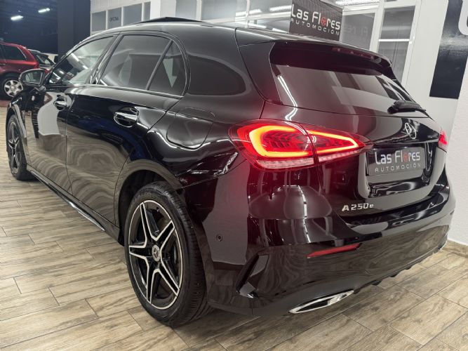 MERCEDESA 250e AMG