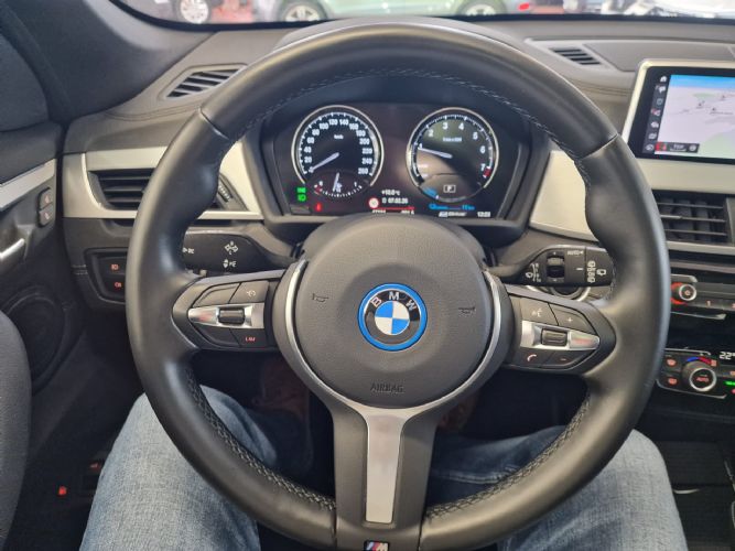 BMWX1 XDRIVE25E XLINE 220CV