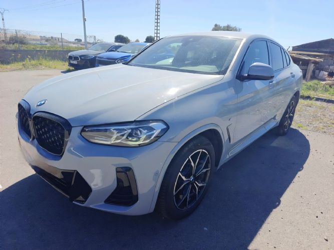 BMWX4 XDRIVE 20D PACK M