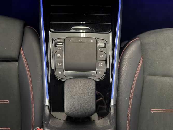 MERCEDESGLB 200D AMG 8G-DCT 7PLAZAS