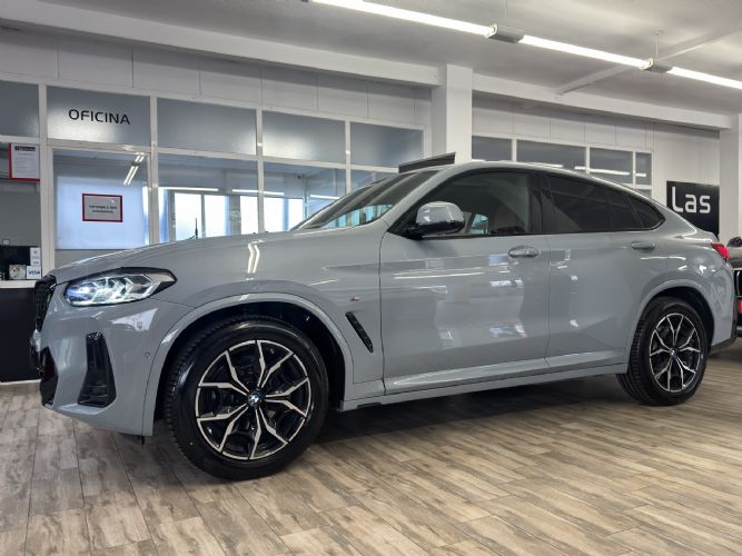 BMWX4 XDRIVE 20D PACK M