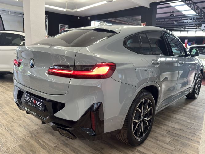 BMWX4 XDRIVE 20D PACK M